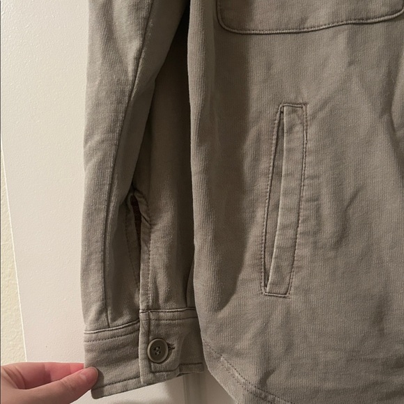 Gray Shacket - Picture 4 of 4